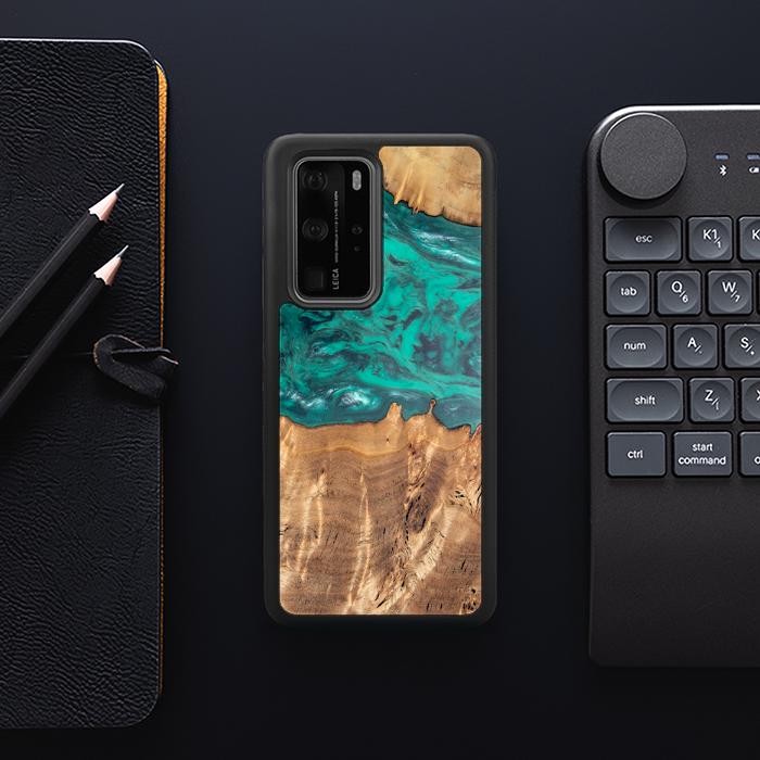 Huawei P40 Pro Handyhülle aus Harz und Holz - Synergy#D112