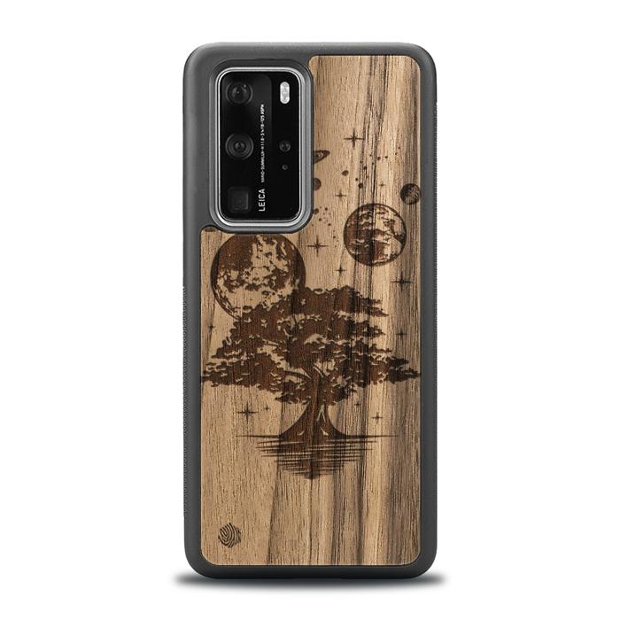 Huawei P40 Pro Handyhülle aus Holz - Galactic Garden