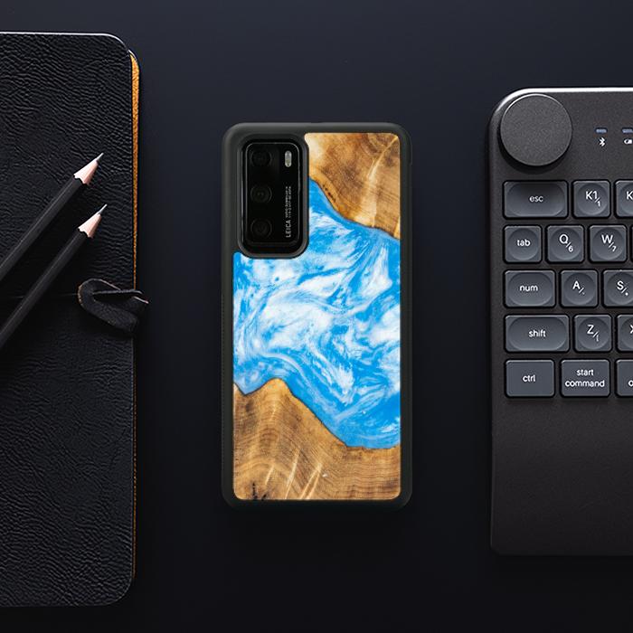 Huawei P40 Handyhülle aus Harz und Holz - SYNERGY#A28