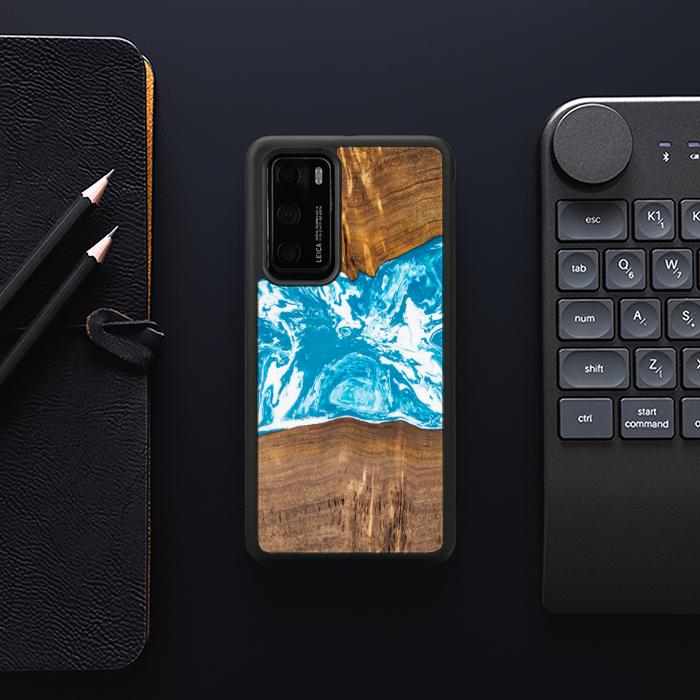 Huawei P40 Handyhülle aus Harz und Holz - SYNERGY#A7
