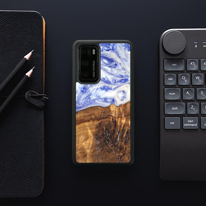 Huawei P40 Handyhülle aus Harz und Holz - SYNERGY#B04
