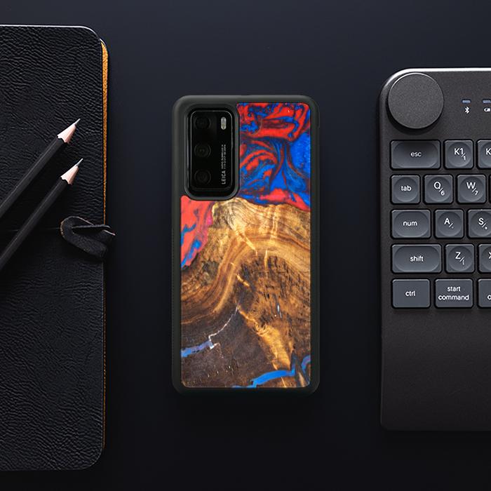 Huawei P40 Handyhülle aus Harz und Holz - SYNERGY#B31