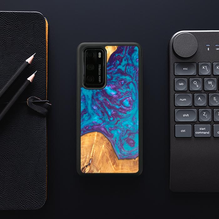 Huawei P40 Handyhülle aus Harz und Holz - Synergy#B28