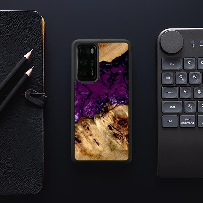 Huawei P40 Handyhülle aus Harz und Holz - Synergy#D113