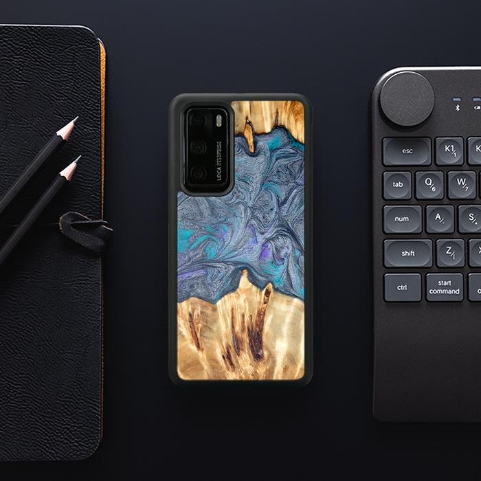 Huawei P40 Handyhülle aus Harz und Holz - Synergy#D135