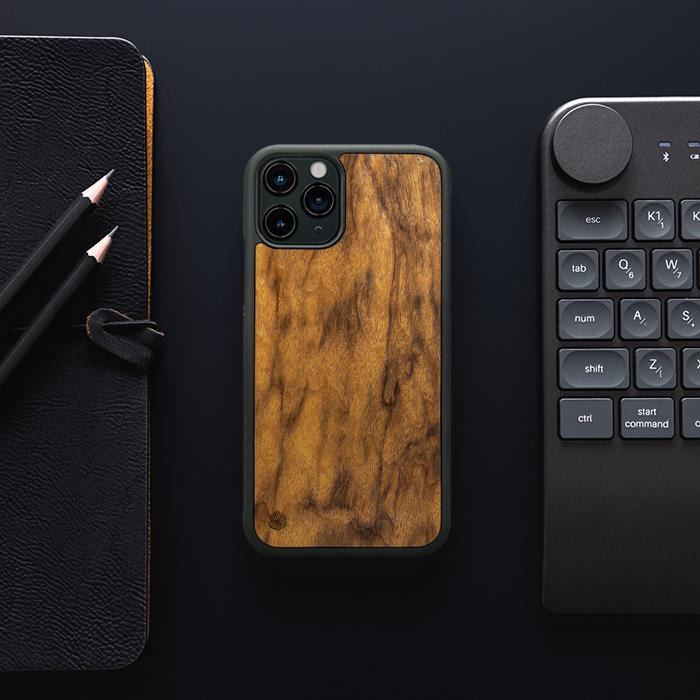 iPhone 11 Pro Handyhülle aus Holz - Imbuia
