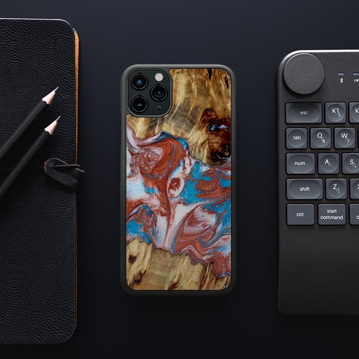 iPhone 11 Pro Max Handyhülle aus Harz und Holz - Synergy#D103