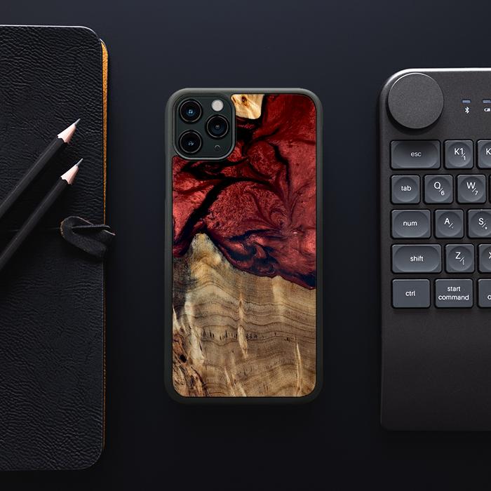 iPhone 11 Pro Max Handyhülle aus Harz und Holz - Synergy#D122