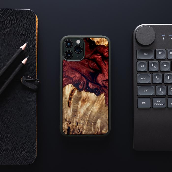 iPhone 11 Pro Handyhülle aus Harz und Holz - Synergy#D121