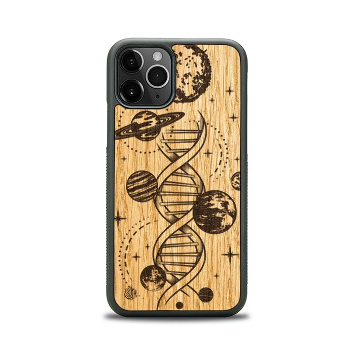 iPhone 11 Pro Handyhülle aus Holz - Space DNA (Eiche)