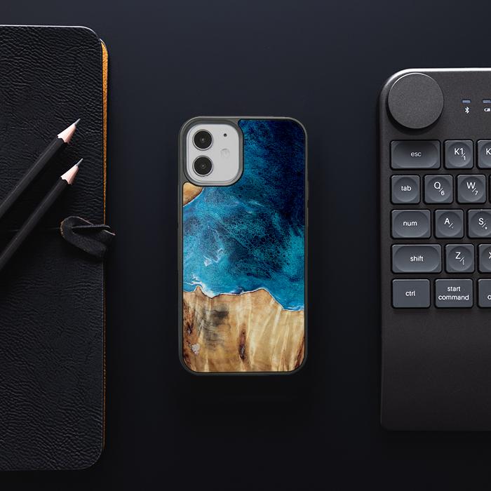 iPhone 12 Mini Handyhülle aus Harz und Holz - Synergy#D127
