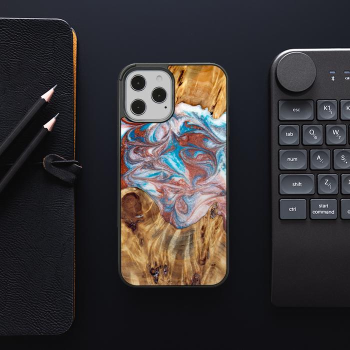 iPhone 12 Pro Max Handyhülle aus Harz und Holz - Synergy#D138