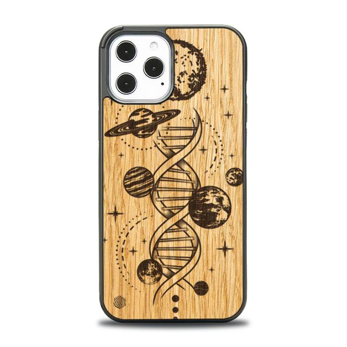 iPhone 12 Pro Max Handyhülle aus Holz - Space DNA (Eiche)