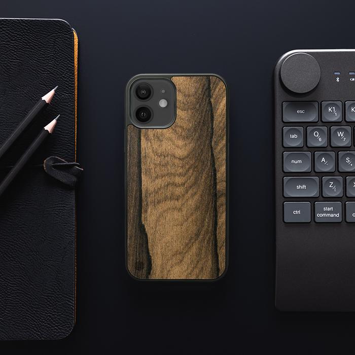 iPhone 12 Handyhülle aus Holz - Ziricote