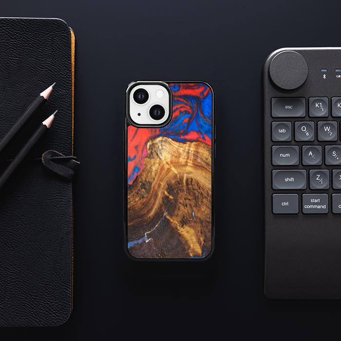 iPhone 13 Mini Handyhülle aus Harz und Holz - SYNERGY#B31