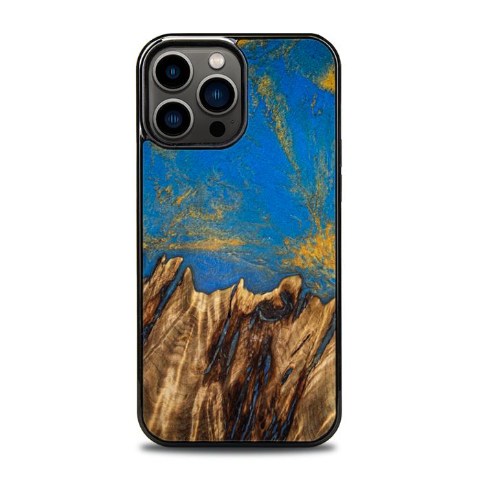 iPhone 13 Pro Max Handyhülle aus Harz und Holz - SYNERGY#C43