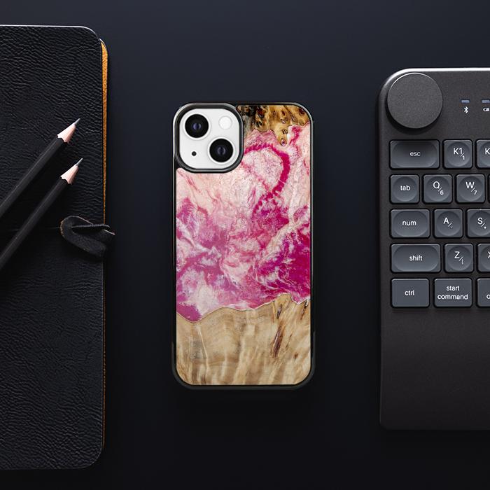 iPhone 13 Handyhülle aus Harz und Holz - Synergy#D123