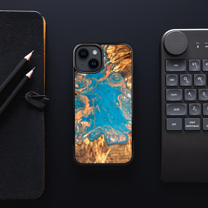 iPhone 14 Handyhülle aus Harz und Holz - SYNERGY#B22