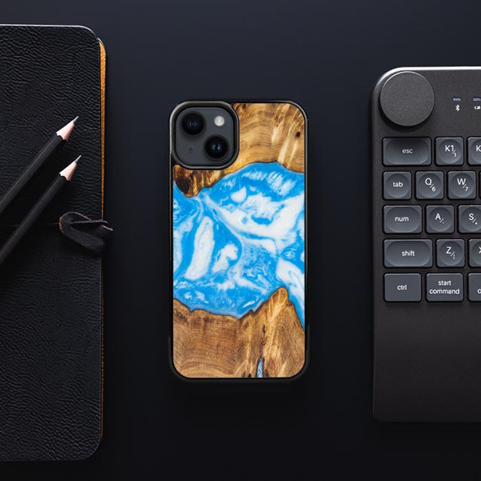 iPhone 15 Handyhülle aus Harz und Holz - SYNERGY#A29
