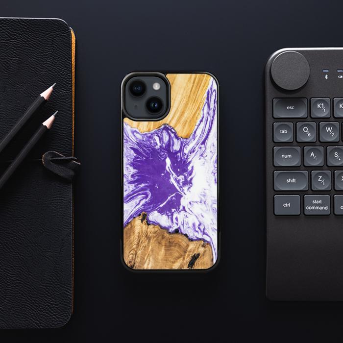 iPhone 15 Handyhülle aus Harz und Holz - SYNERGY#A79