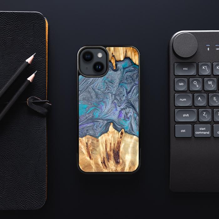 iPhone 15 Handyhülle aus Harz und Holz - Synergy#D135