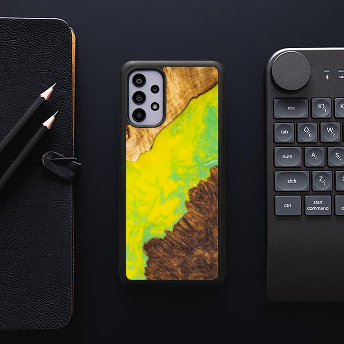 Samsung Galaxy A32 5G Handyhülle aus Harz und Holz - SYNERGY#A12