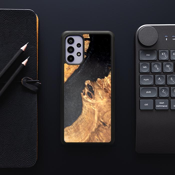 Samsung Galaxy A32 5G Handyhülle aus Harz und Holz - SYNERGY#B39