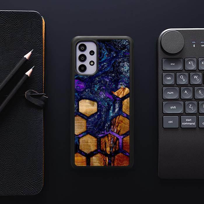 Samsung Galaxy A32 5G Handyhülle aus Harz und Holz - Synergy#D105
