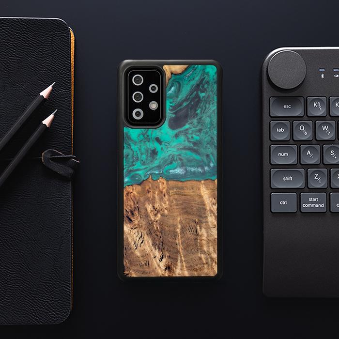 Samsung Galaxy A33 5G Handyhülle aus Harz und Holz - Synergy#D108