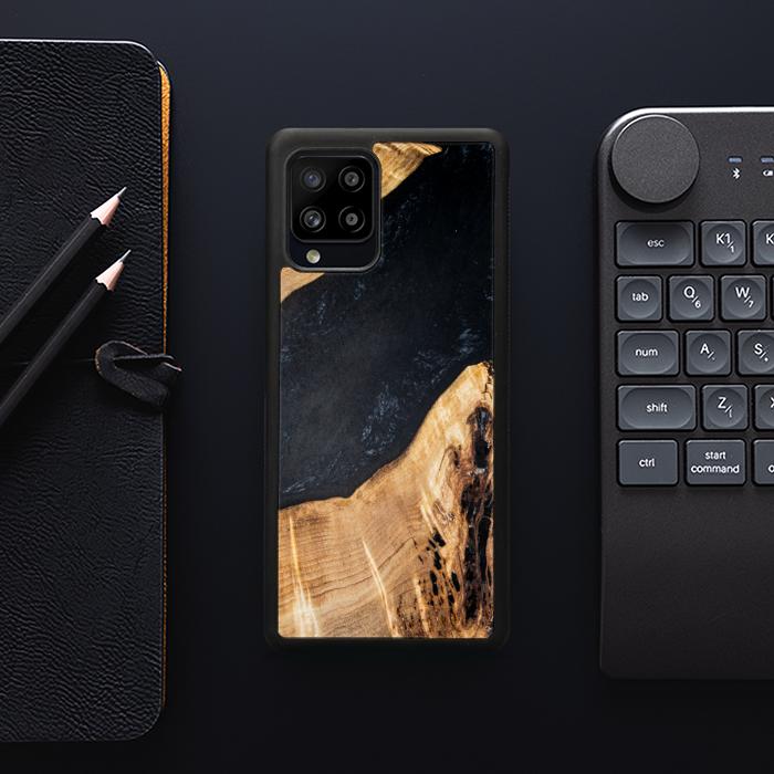 Samsung Galaxy A42 5G Handyhülle aus Harz und Holz - SYNERGY#A49