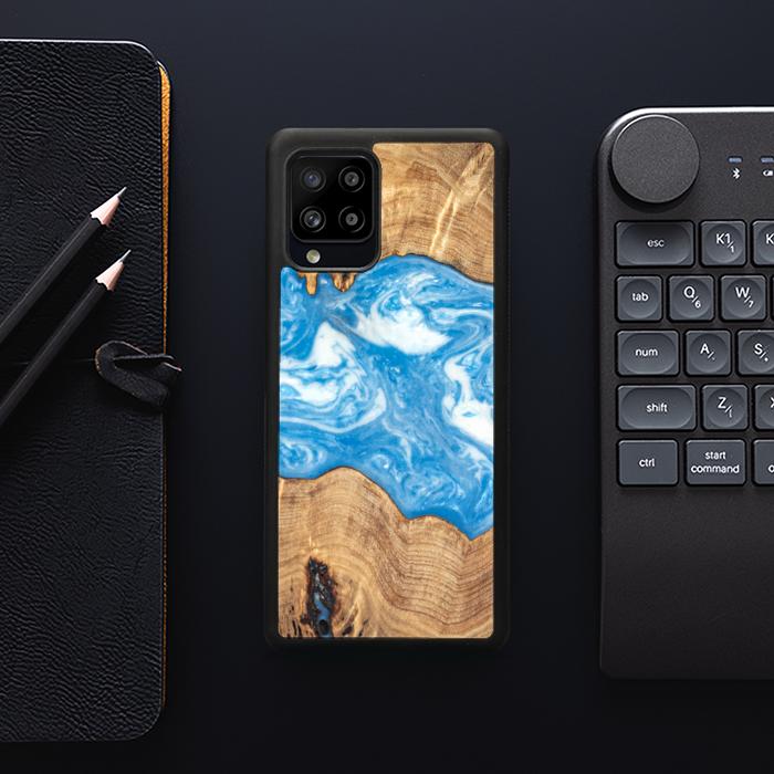 Samsung Galaxy A42 5G Handyhülle aus Harz und Holz - SYNERGY#B03