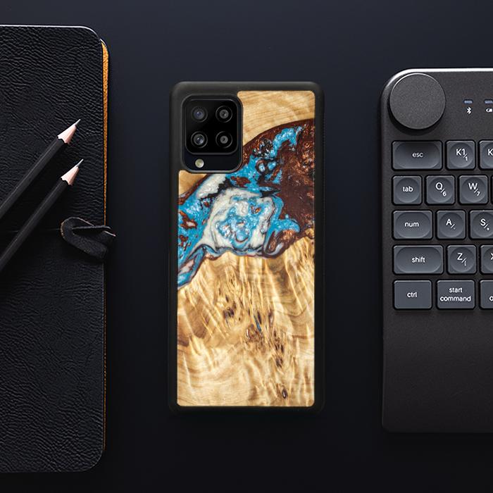 Samsung Galaxy A42 5G Handyhülle aus Harz und Holz - SYNERGY#B12