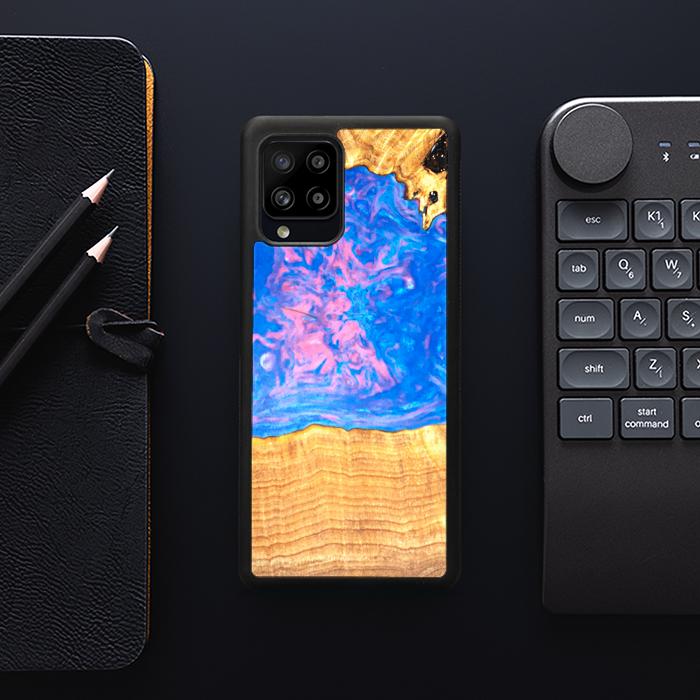 Samsung Galaxy A42 5G Handyhülle aus Harz und Holz - SYNERGY#B23
