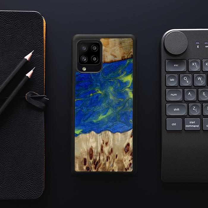 Samsung Galaxy A42 5G Handyhülle aus Harz und Holz - Synergy#D102