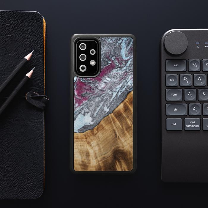Samsung Galaxy A72 5G Handyhülle aus Harz und Holz - Synergy#C12