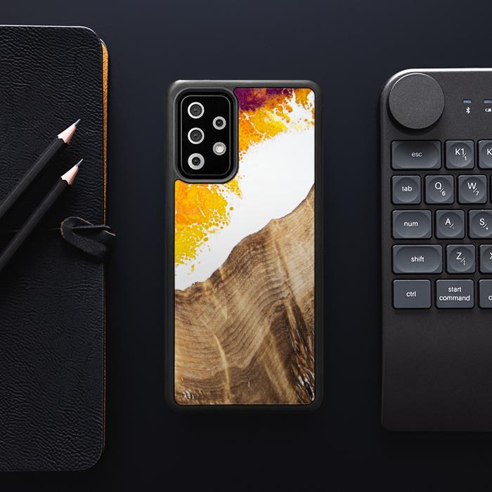 Samsung Galaxy A72 5G Handyhülle aus Harz und Holz - Synergy#C28