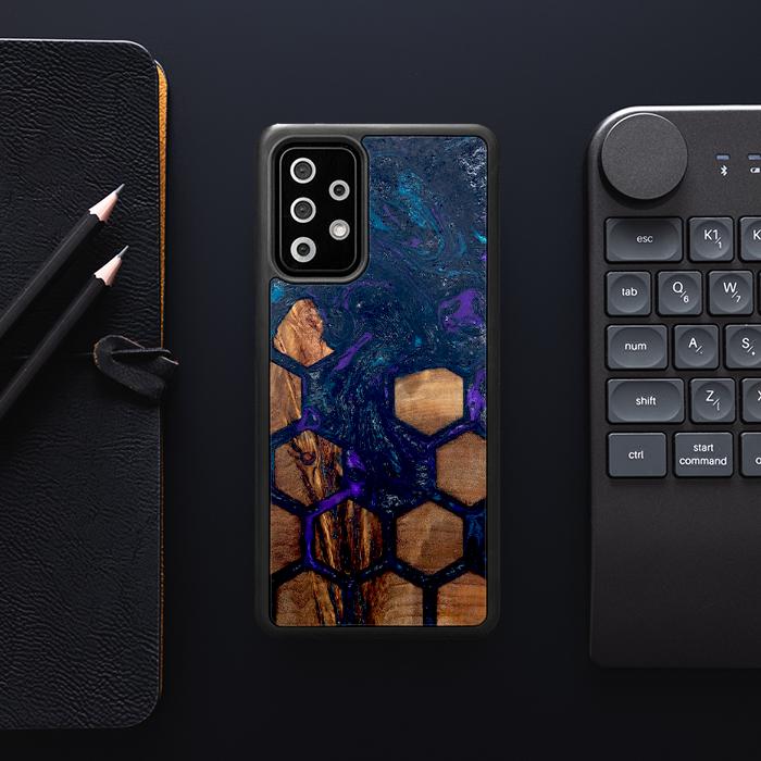Samsung Galaxy A72 5G Handyhülle aus Harz und Holz - Synergy#D106