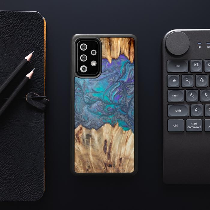 Samsung Galaxy A72 5G Handyhülle aus Harz und Holz - Synergy#D107