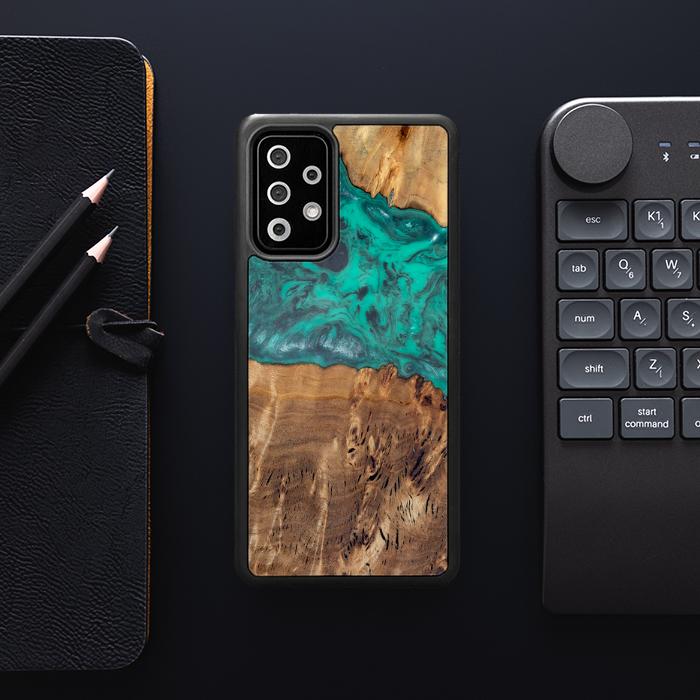 Samsung Galaxy A72 5G Handyhülle aus Harz und Holz - Synergy#D111