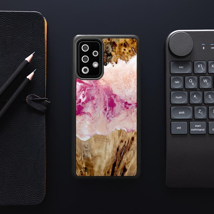 Samsung Galaxy A72 5G Handyhülle aus Harz und Holz - Synergy#D119