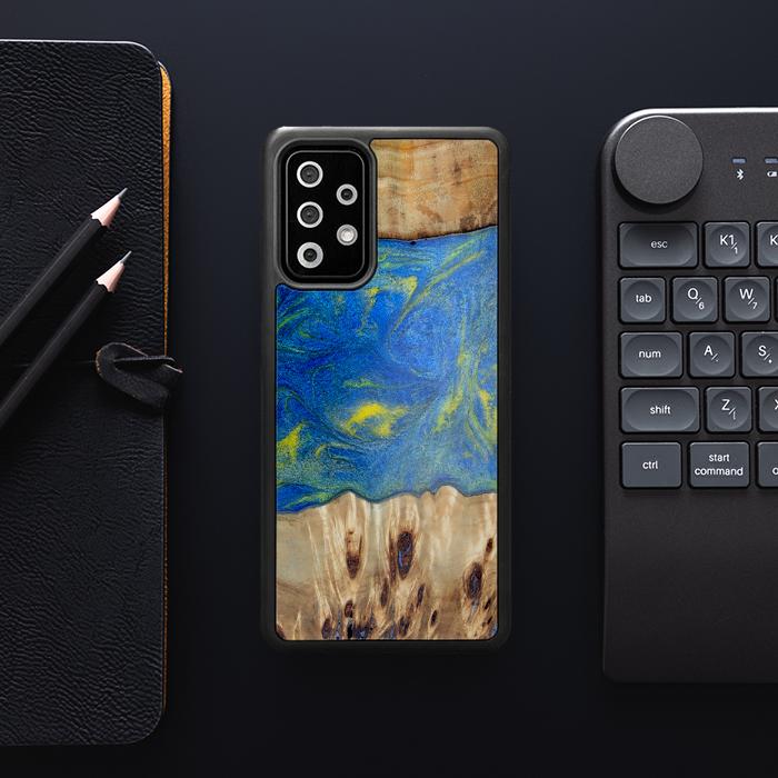 Samsung Galaxy A72 5G Handyhülle aus Harz und Holz - Synergy#D128