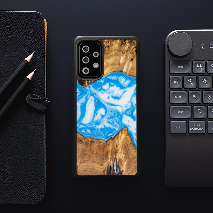Samsung Galaxy A73 5G Handyhülle aus Harz und Holz - SYNERGY#A29
