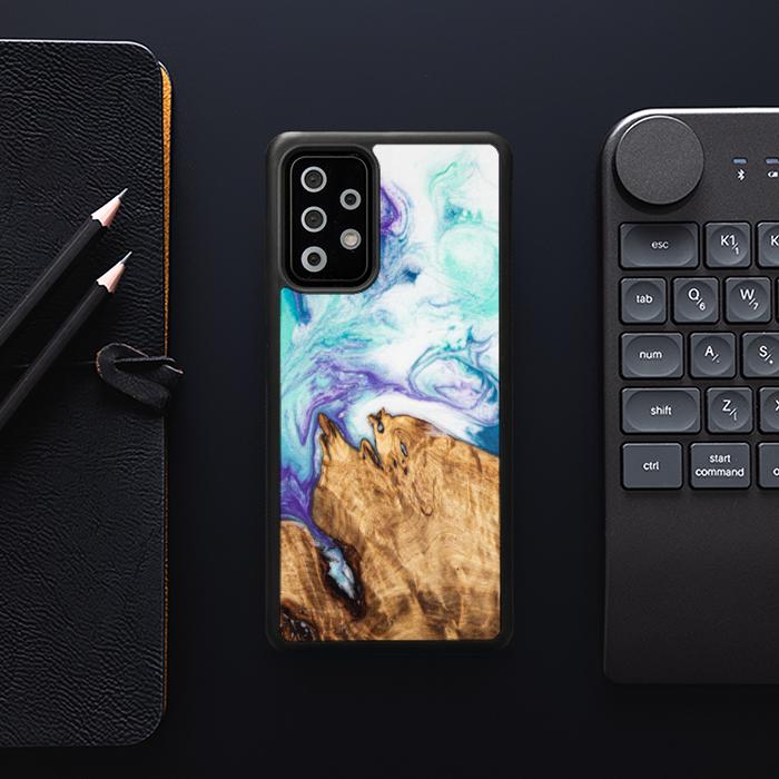 Samsung Galaxy A73 5G Handyhülle aus Harz und Holz - SYNERGY#C17