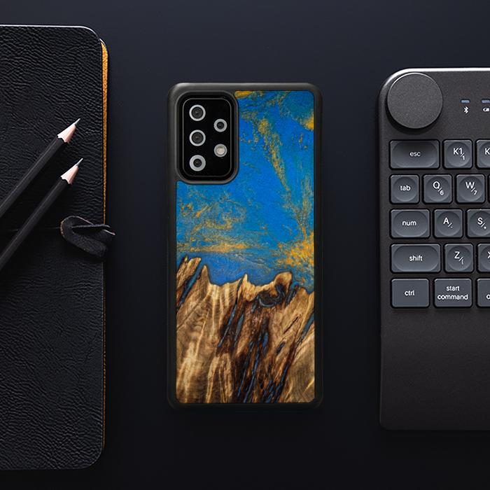 Samsung Galaxy A73 5G Handyhülle aus Harz und Holz - SYNERGY#C43