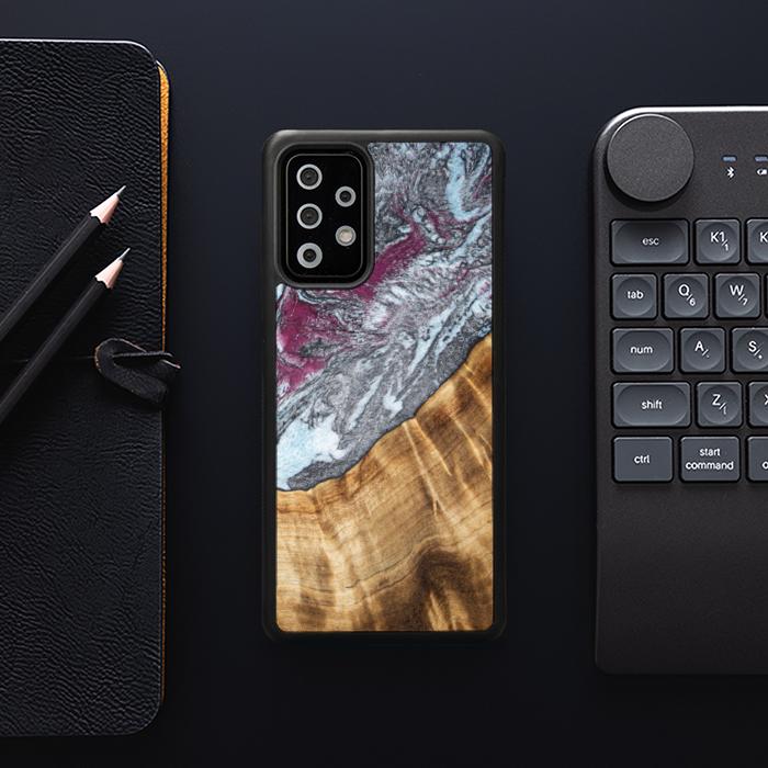 Samsung Galaxy A73 5G Handyhülle aus Harz und Holz - Synergy#C12