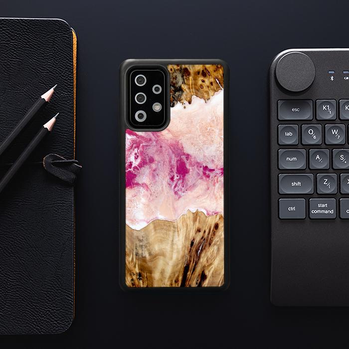 Samsung Galaxy A73 5G Handyhülle aus Harz und Holz - Synergy#D119