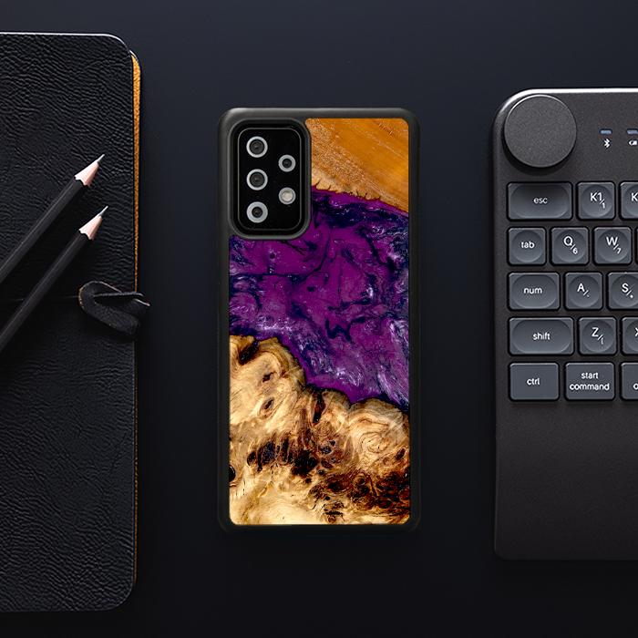 Samsung Galaxy A73 5G Handyhülle aus Harz und Holz - Synergy#D130