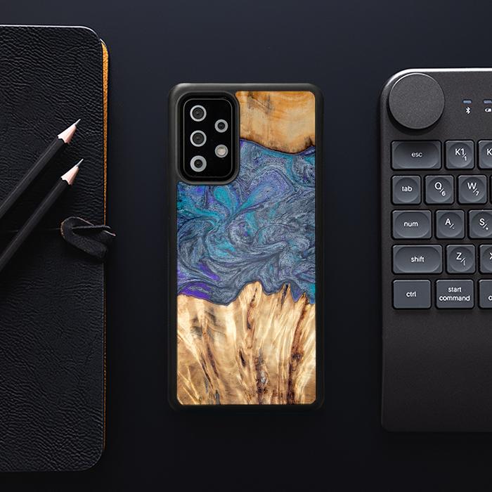 Samsung Galaxy A73 5G Handyhülle aus Harz und Holz - Synergy#D132