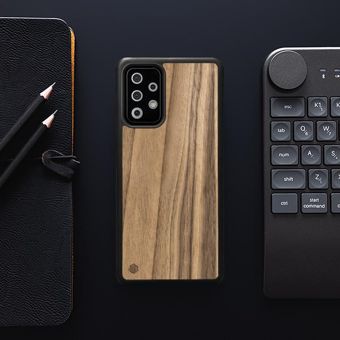 Samsung Galaxy A73 5G Handyhülle aus Holz - Nussbaum