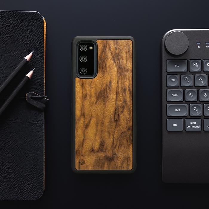 Samsung Galaxy S20 FE Handyhülle aus Holz - Imbuia